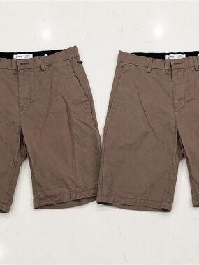 Old Navy Men’s Brown Flat-Front Chino Shorts Lot of 2